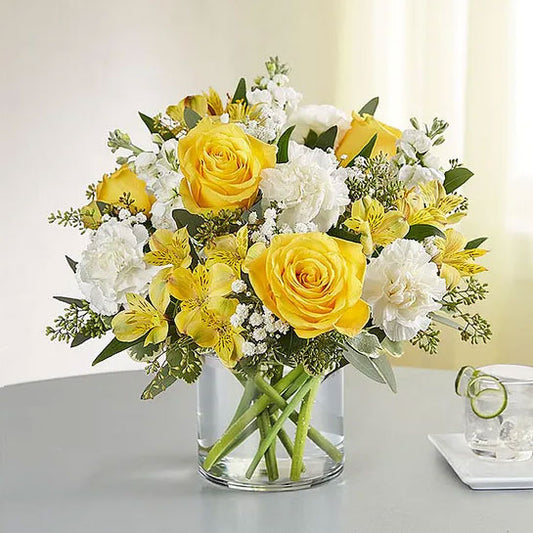 Yellow & White Delight Bouquet